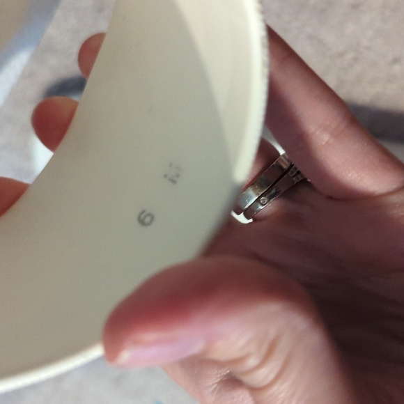 Authentic Ferragamo Slides - Picture 4 of 8